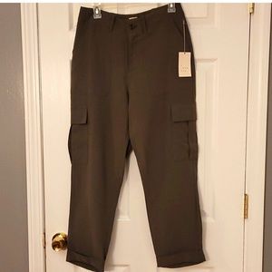 A new day olive green dress cargo pants. NWT, SIZE 4